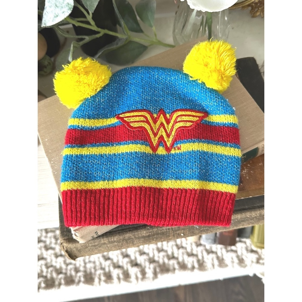 DC Comics toddlers Wonder Woman winter cap